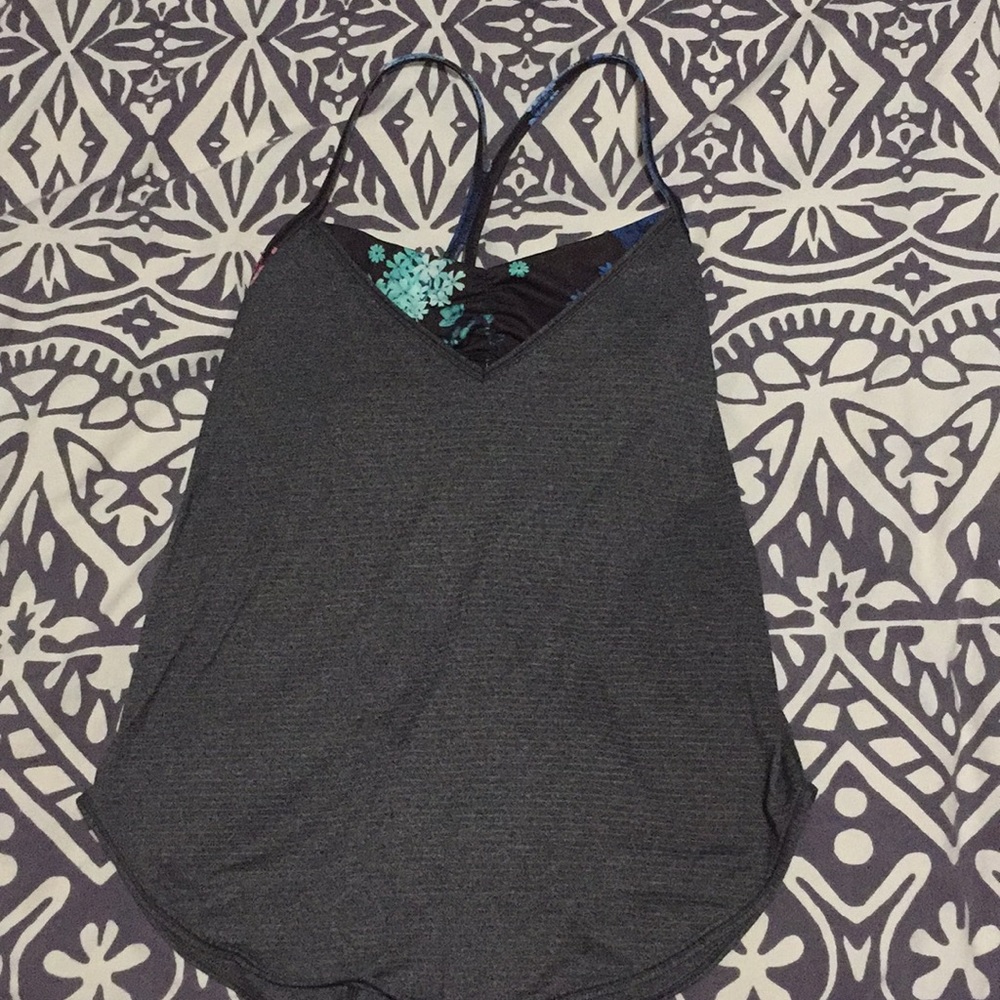 Lululemon tank